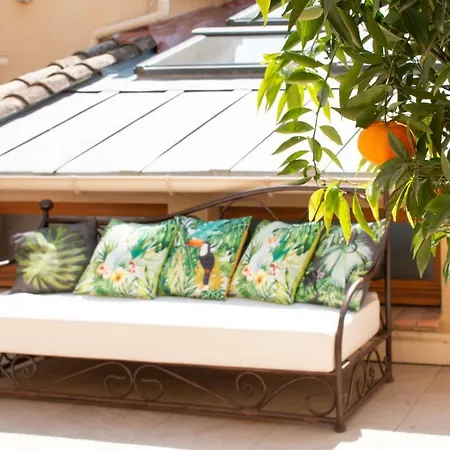 La Vermeillade Maxi-jacuzzi&terrasse Privés à 7 Mn De Sommières Hébergement de vacances