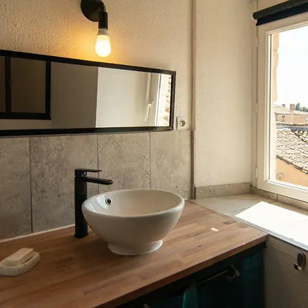Hébergement de vacances La Vermeillade Maxi-jacuzzi&terrasse Privés à 7 Mn De Sommières Congenies