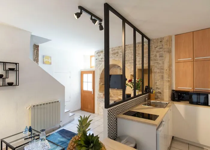 Semesterbostad La Vermeillade Maxi-jacuzzi & Terrasse Prives A 7 Mn De Sommieres Congenies