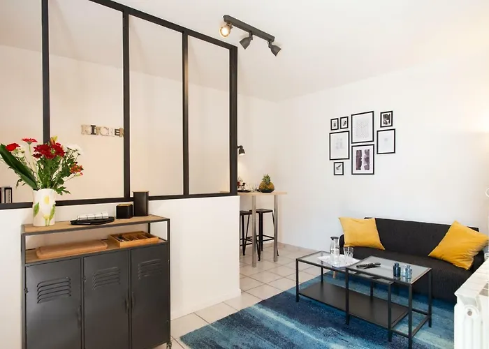 Semesterbostad La Vermeillade Maxi-jacuzzi & Terrasse Prives A 7 Mn De Sommieres Congenies