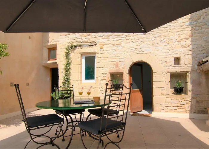 La Vermeillade Maxi-jacuzzi & Terrasse Prives A 7 Mn De Sommieres Semesterbostad Congenies