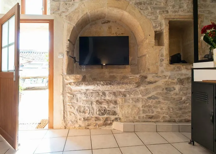 Semesterbostad La Vermeillade Maxi-jacuzzi & Terrasse Prives A 7 Mn De Sommieres Congenies