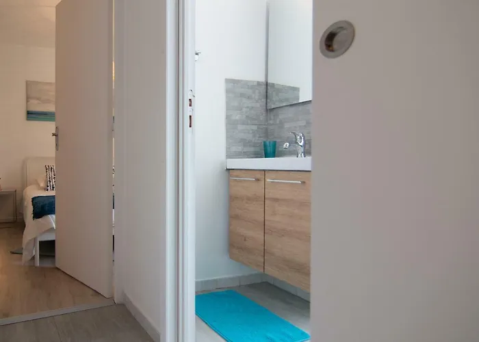 La Vermeillade Maxi-jacuzzi & Terrasse Prives A 7 Mn De Sommieres